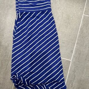 A Pea in the Pod Navy and White Maxi Skirt